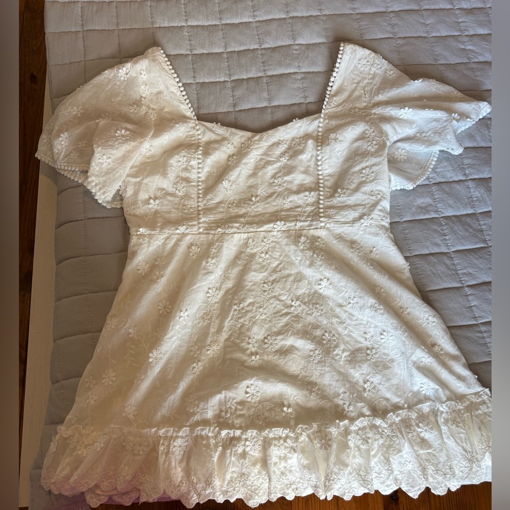 Showpo White Floral Dress Size 16 – Worn Once